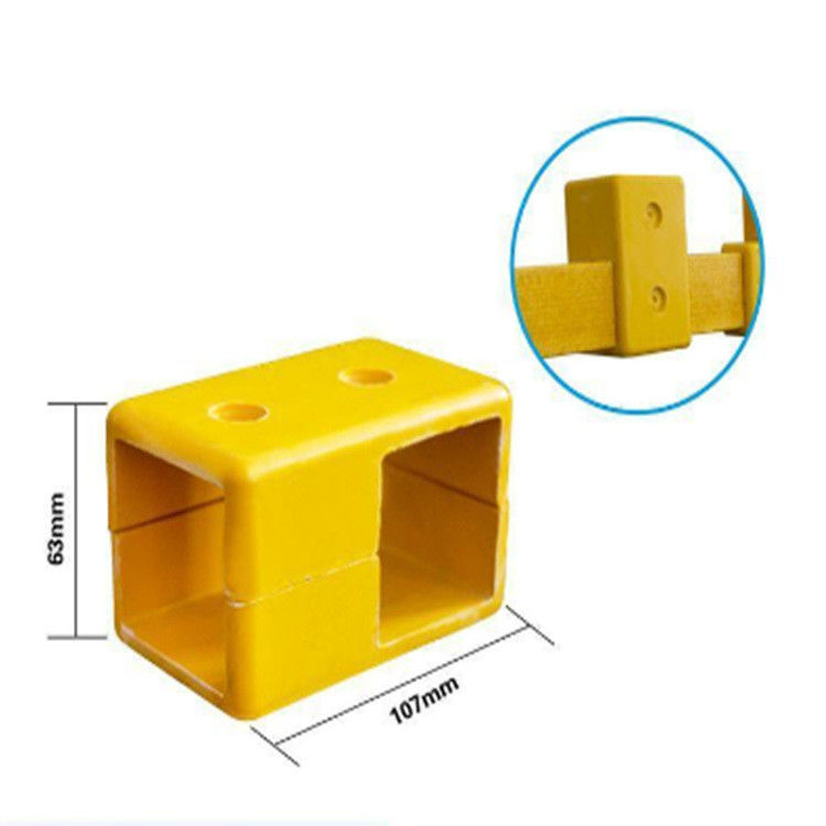 ความต้านทาน UV อุปกรณ์เสริมเส้นใยแก้ว FRP Connectors For Square Tube,FRP Square Tube Fittings