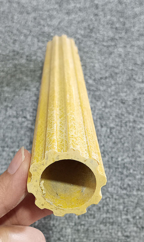 Antislip Frp Pultrusion Profile Frp Ladder Rung Frp Plum hollow Tube สําหรับการก่อสร้างอาคาร