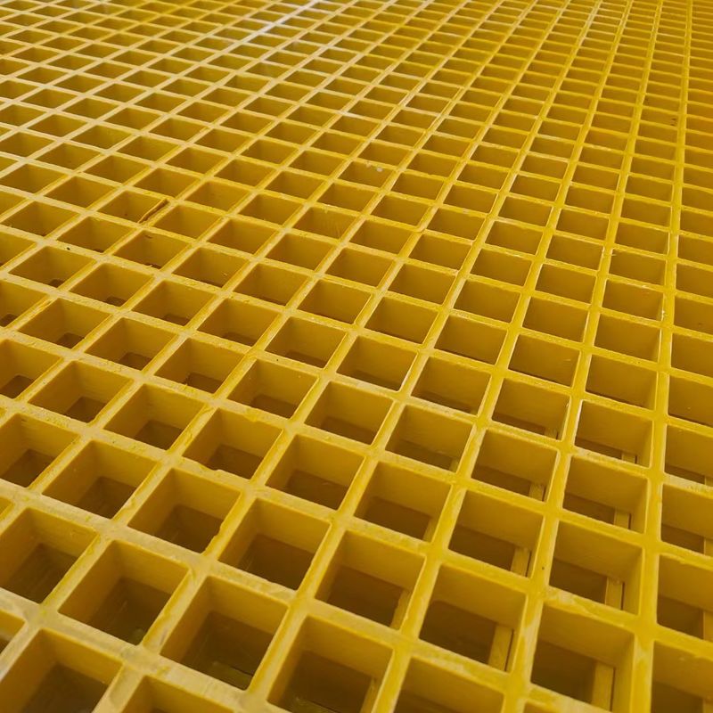 โรงงานเคลือบไฟฟ้าใช้ 38*38*30mm FRP Grating ขนาดและสีที่กําหนดเอง