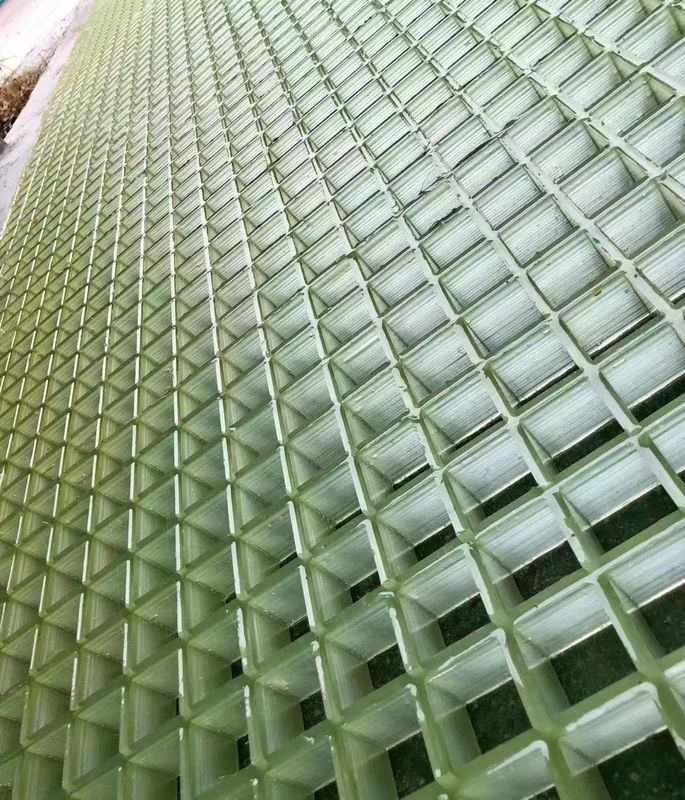 กล่องเรซินบริสุทธิ์ FRP Grating Walkway หรือ Platform ใช้ใน 38 * 38 * 38mm ขนาดแผ่นที่กําหนดเอง